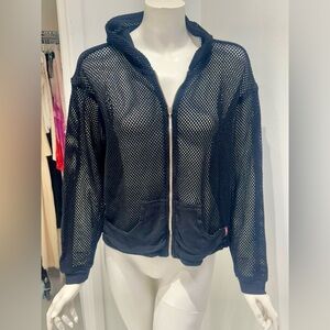 Hard Tail Black mesh hoodie size medium. Zip front. Good condition